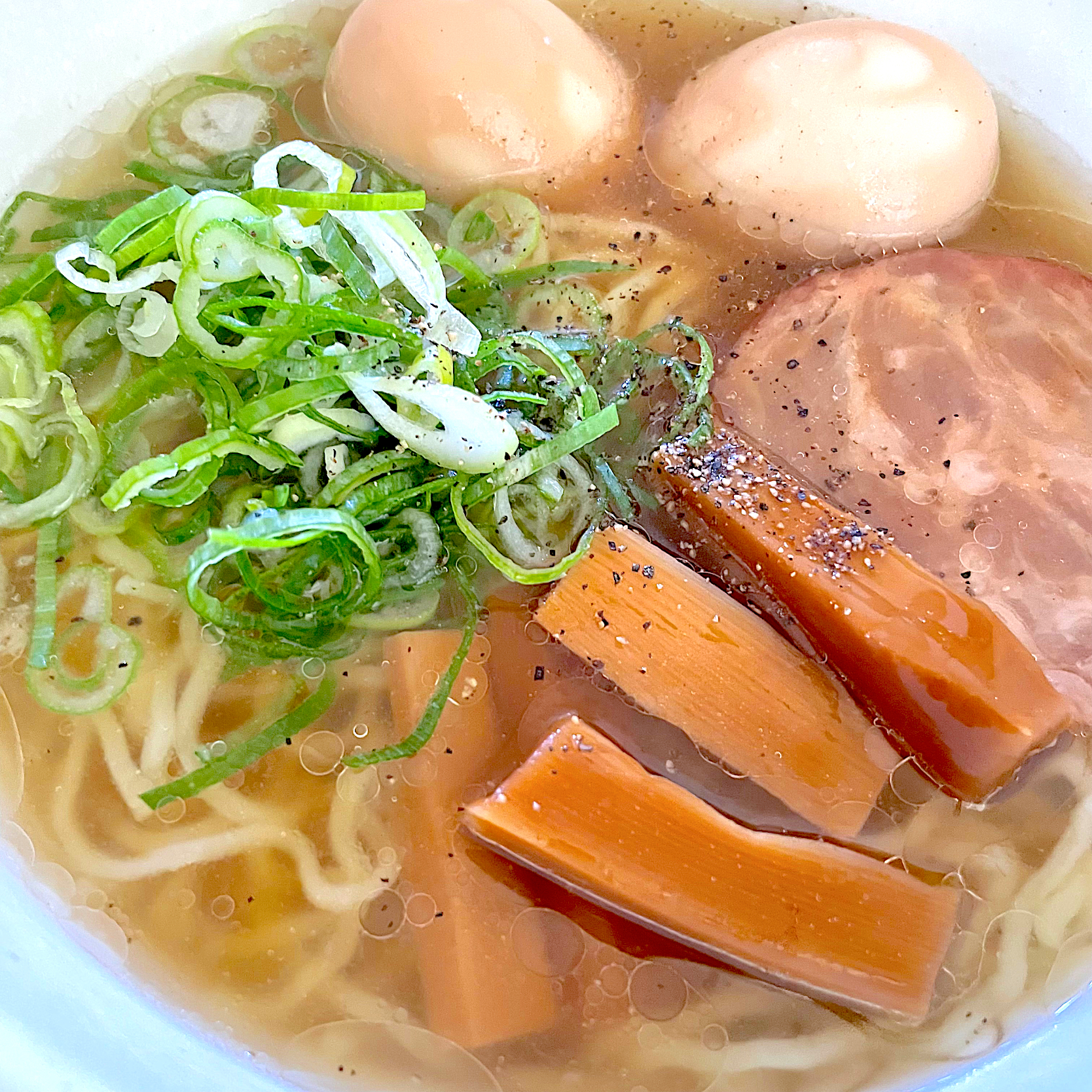 牛骨ラーメン