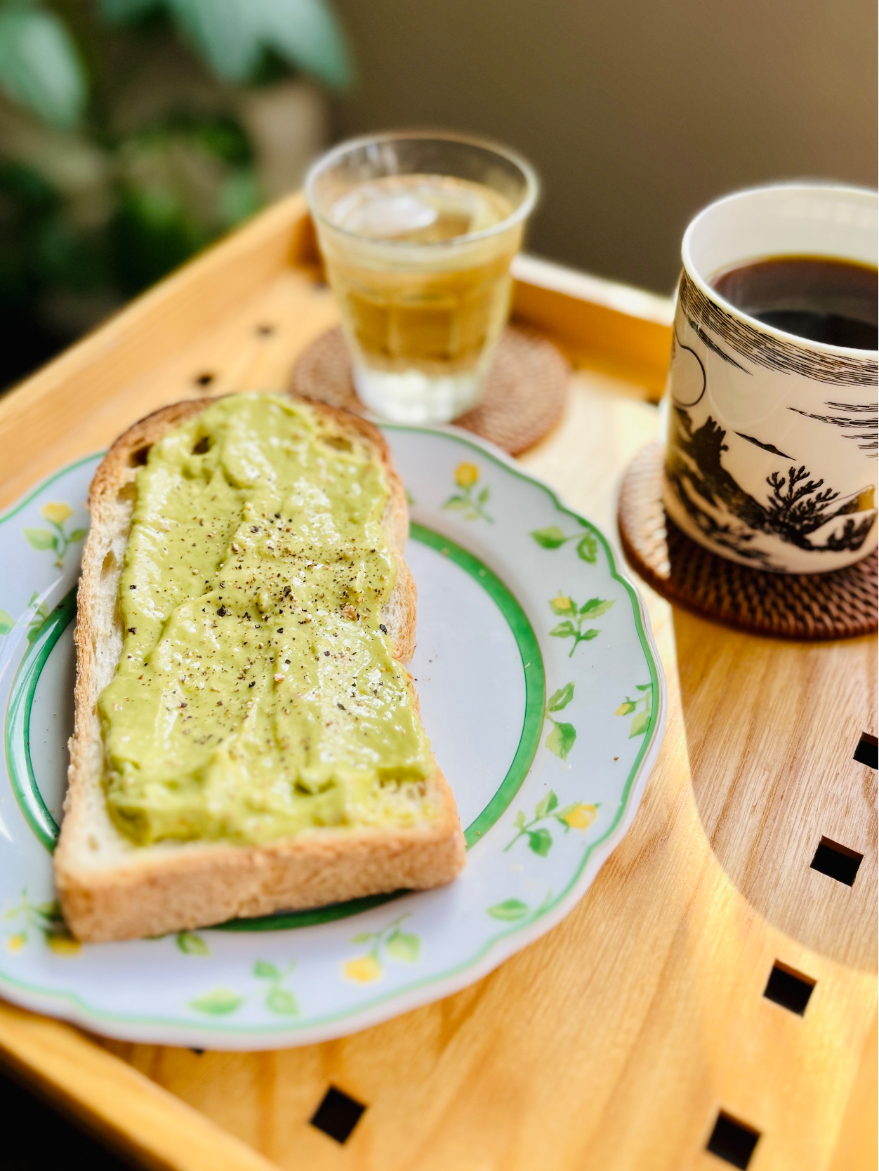 ワカモレトースト🇲🇽Guacamole Toast🥑