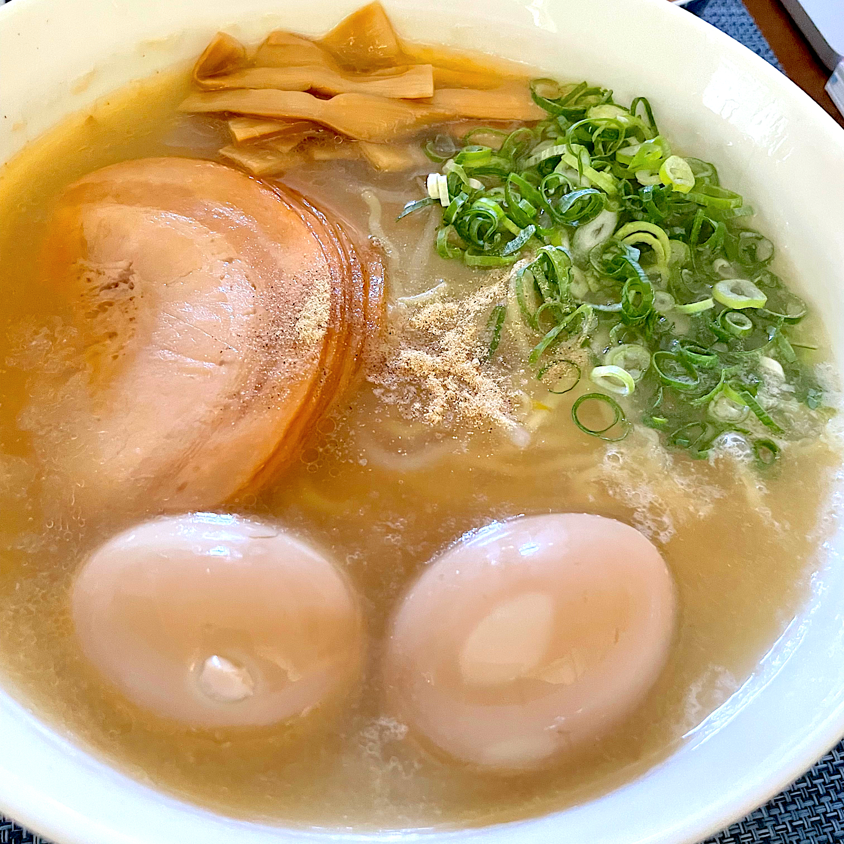 牛骨ラーメンのレッスン