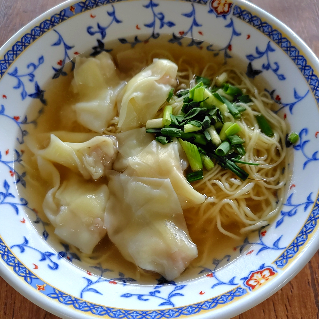 雲呑麺