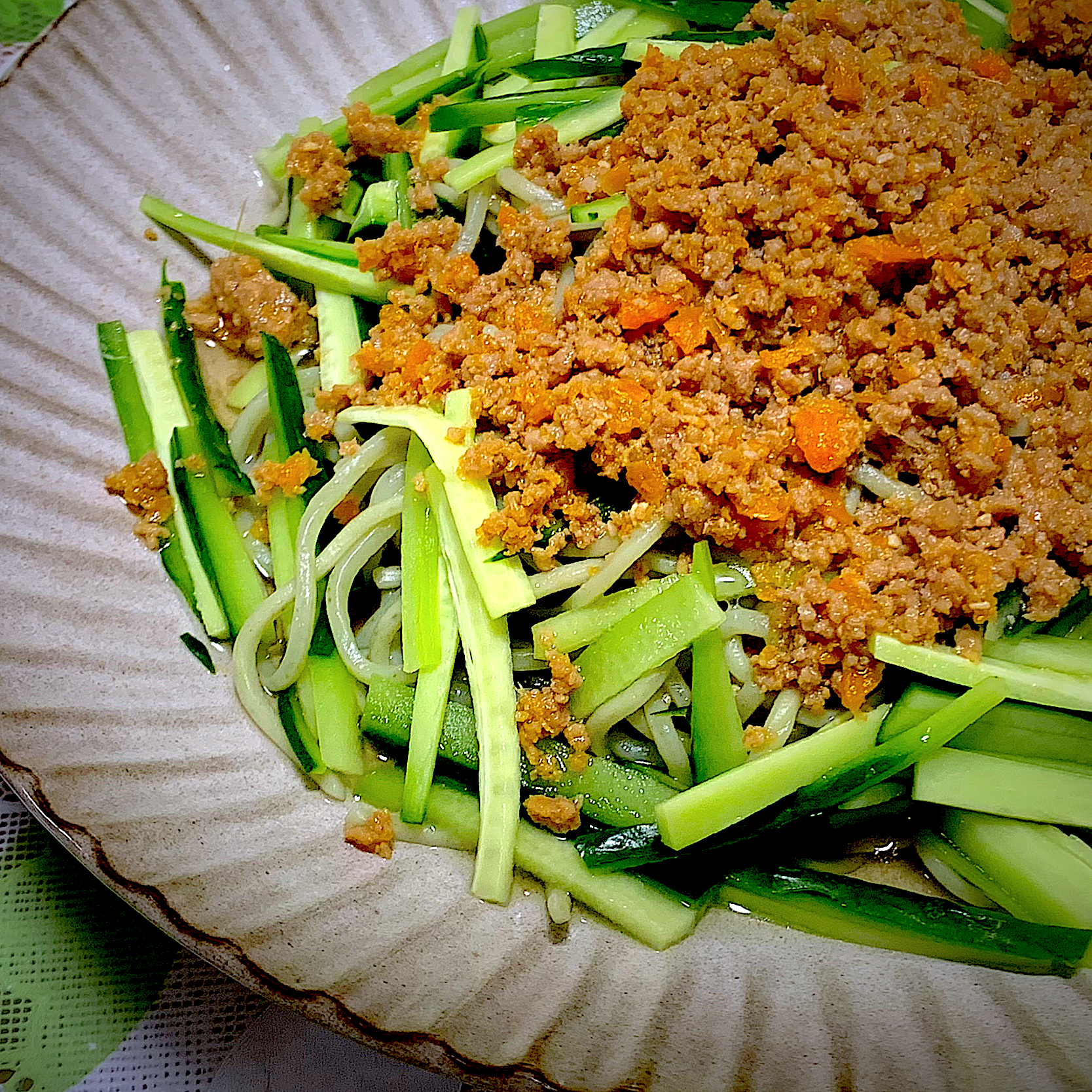 肉味噌でじゃじゃ麺風