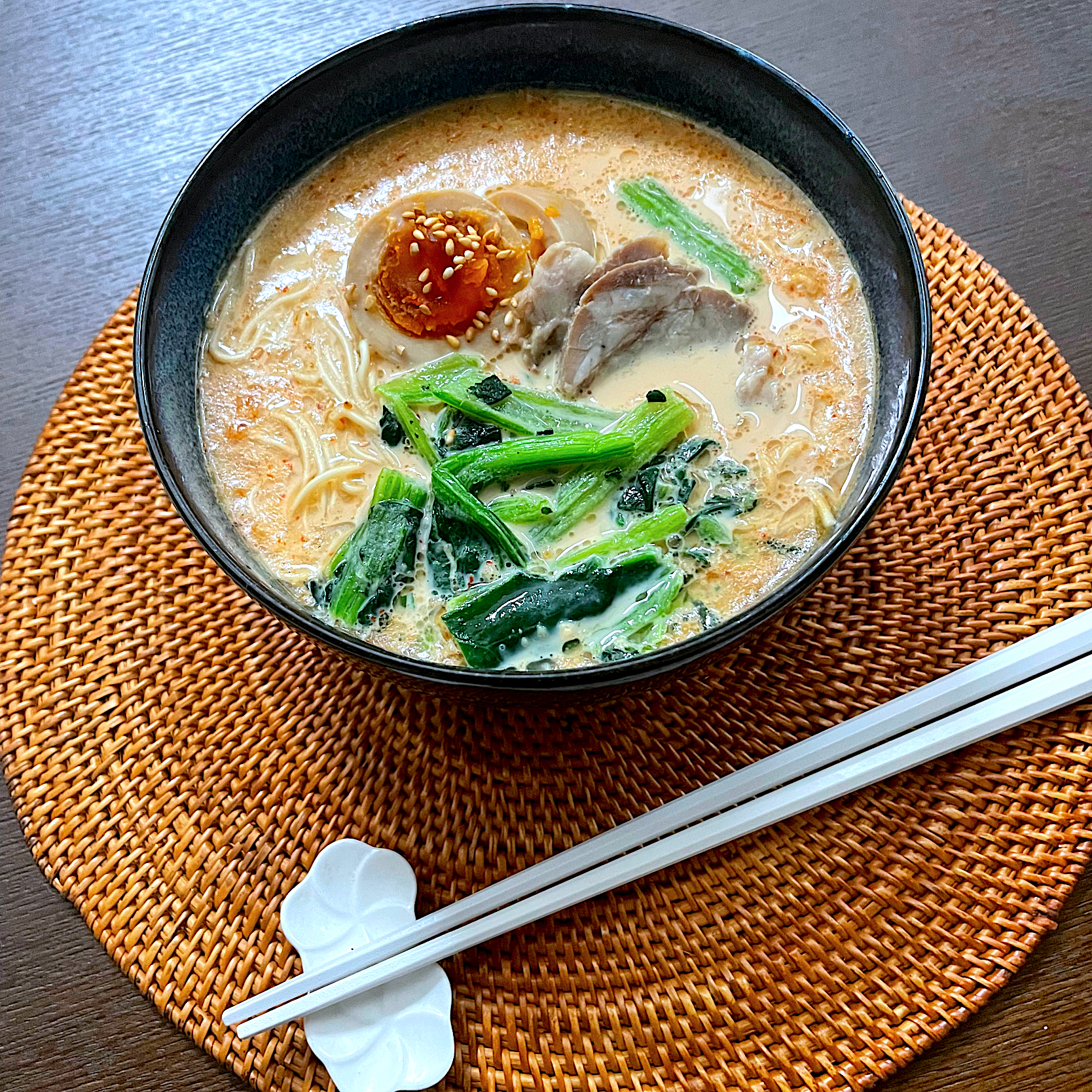 豚骨醤油でミルクラーメン🍜