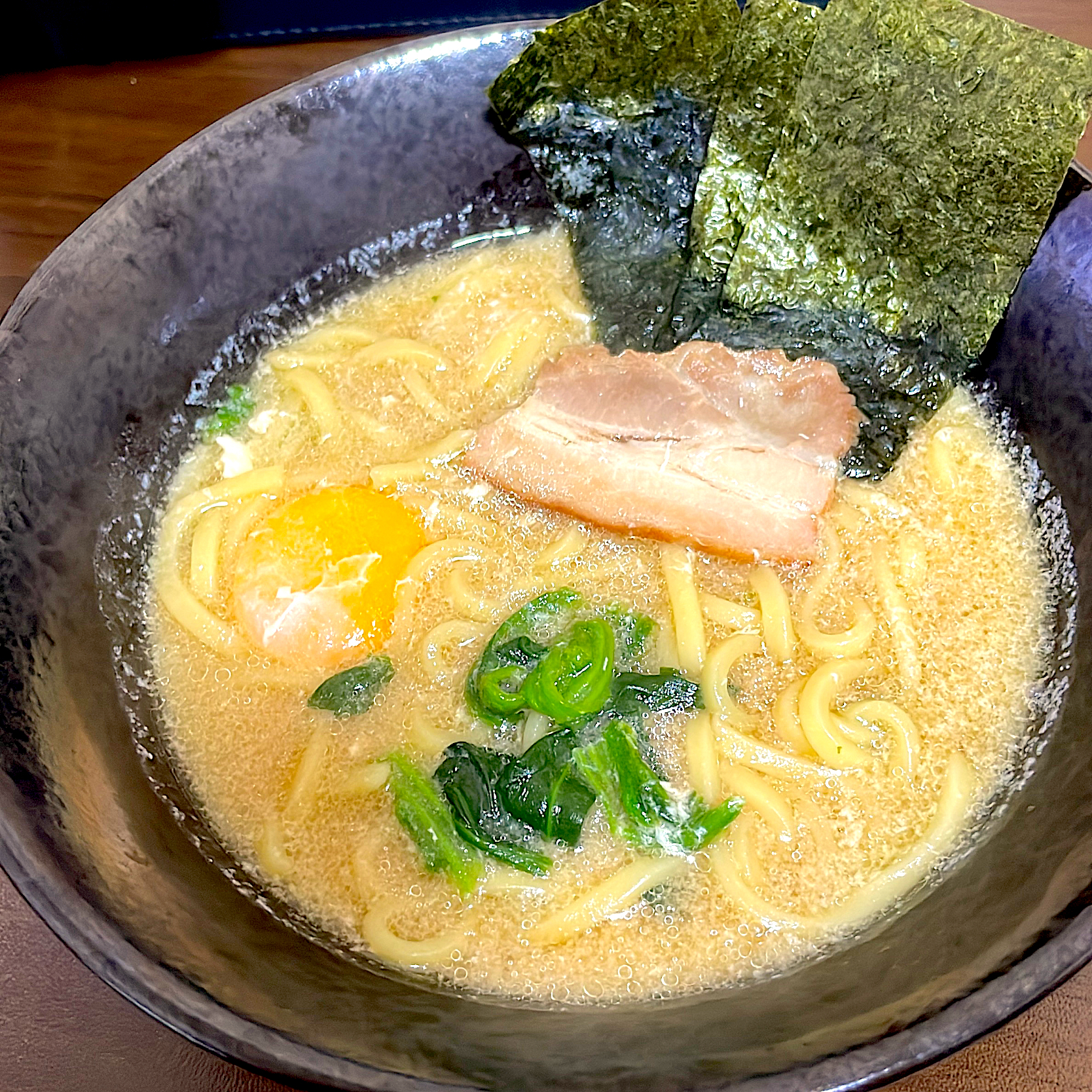 冷凍　家系ラーメン