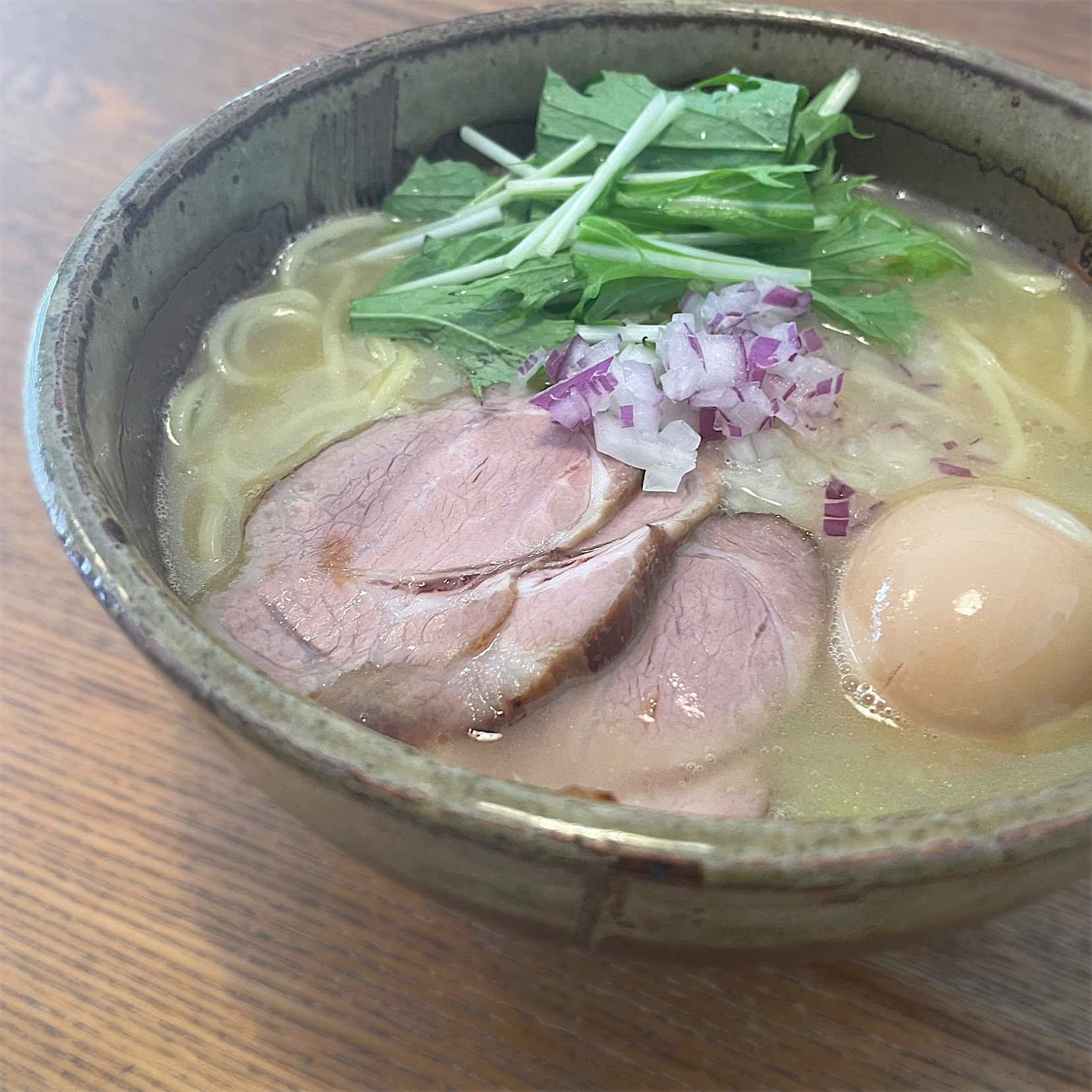 鶏白湯ラーメン