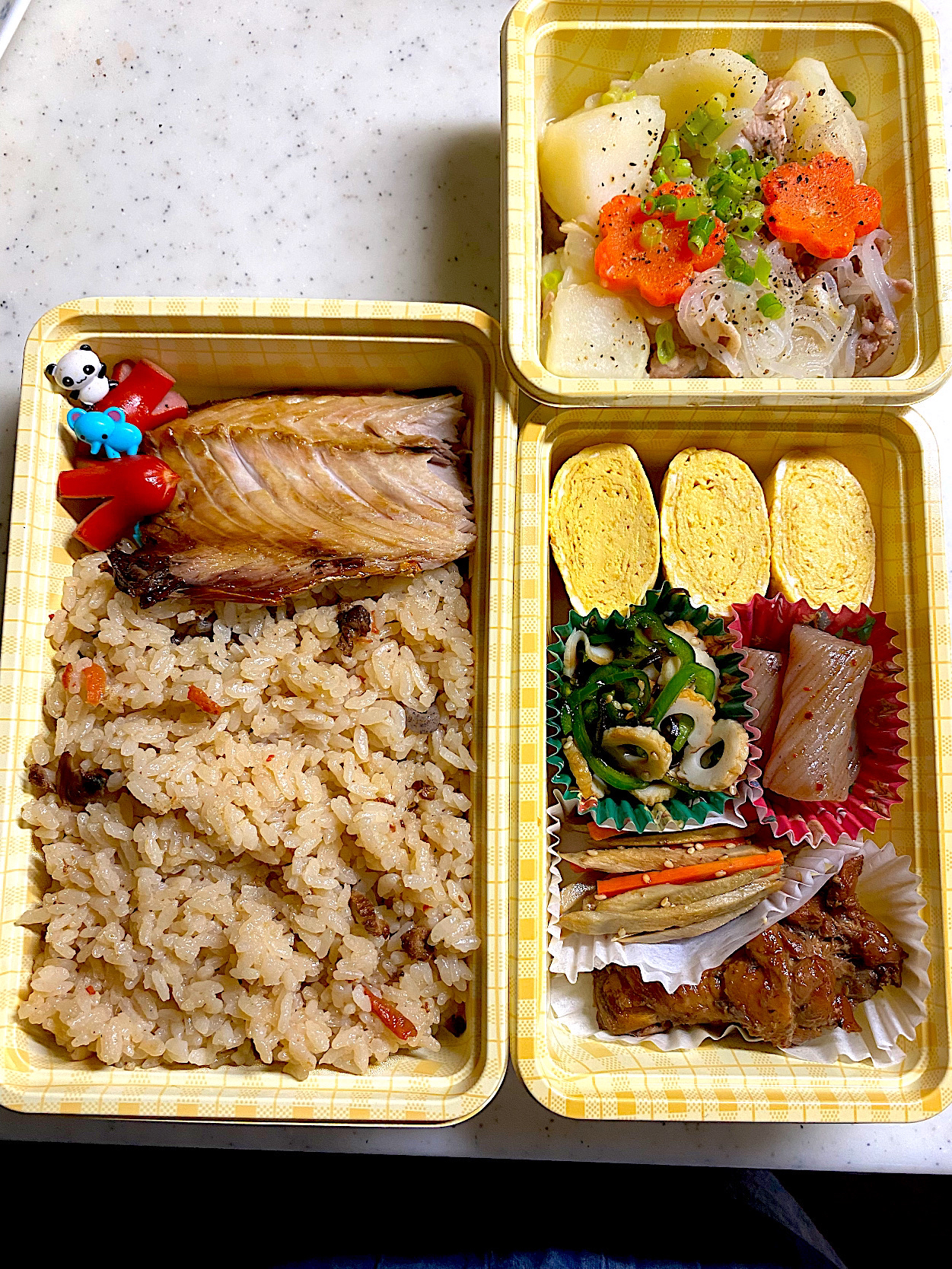 きのこの炊き込みご飯弁当