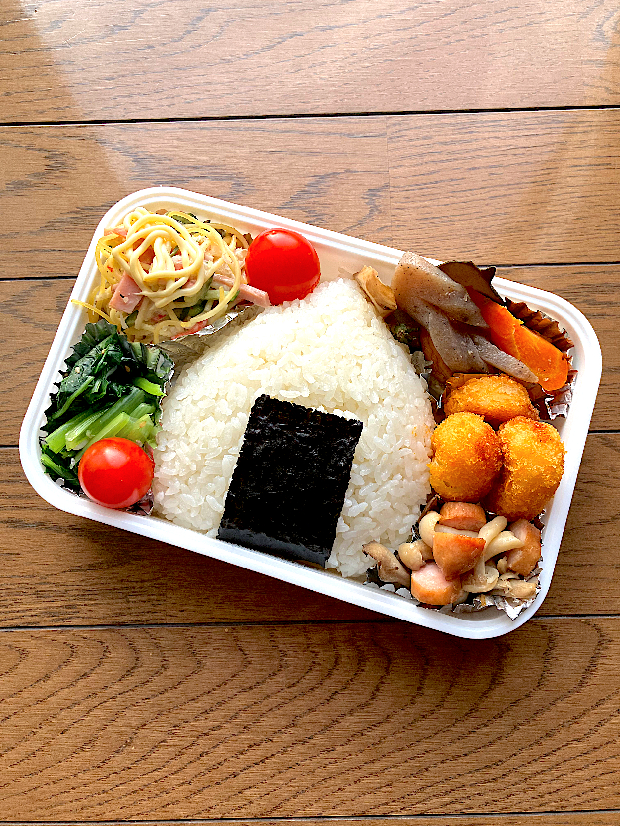 おじさんの秋のおにぎり弁当