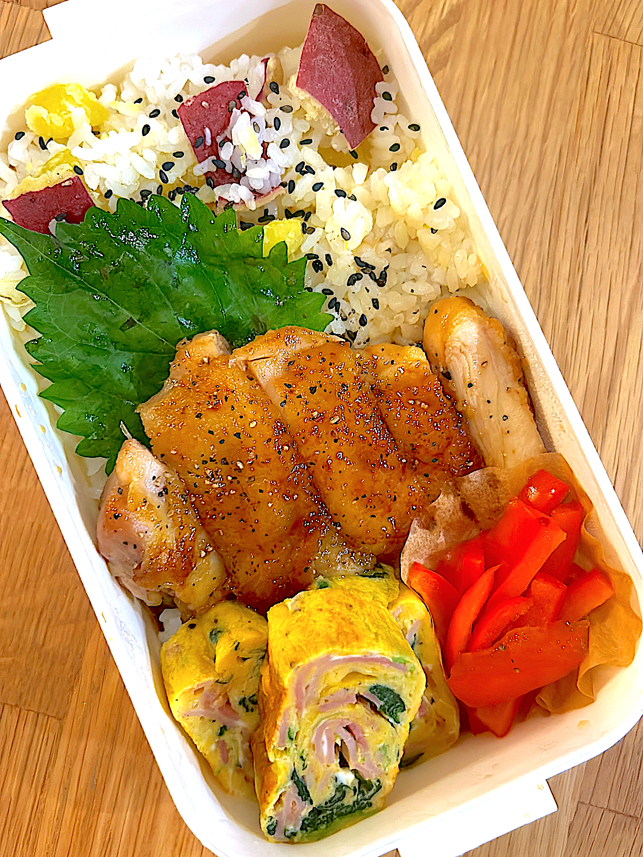 さつまいもご飯照り焼きチキン弁当