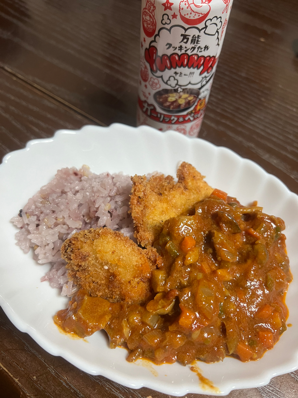 牛すじカレー🍛チキンカツつき