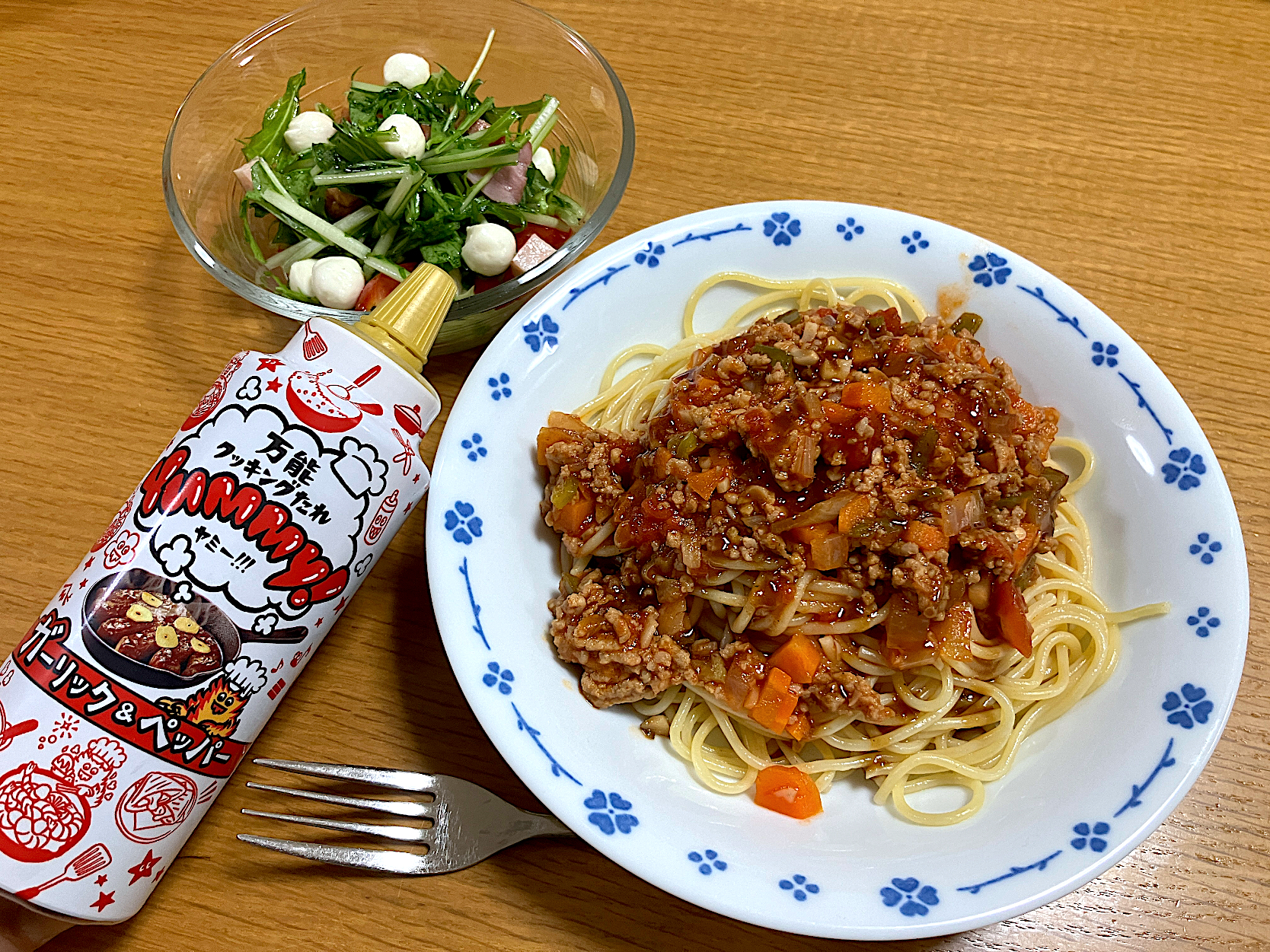 ＊ミートソースパスタ🍝にタレビーム！＊