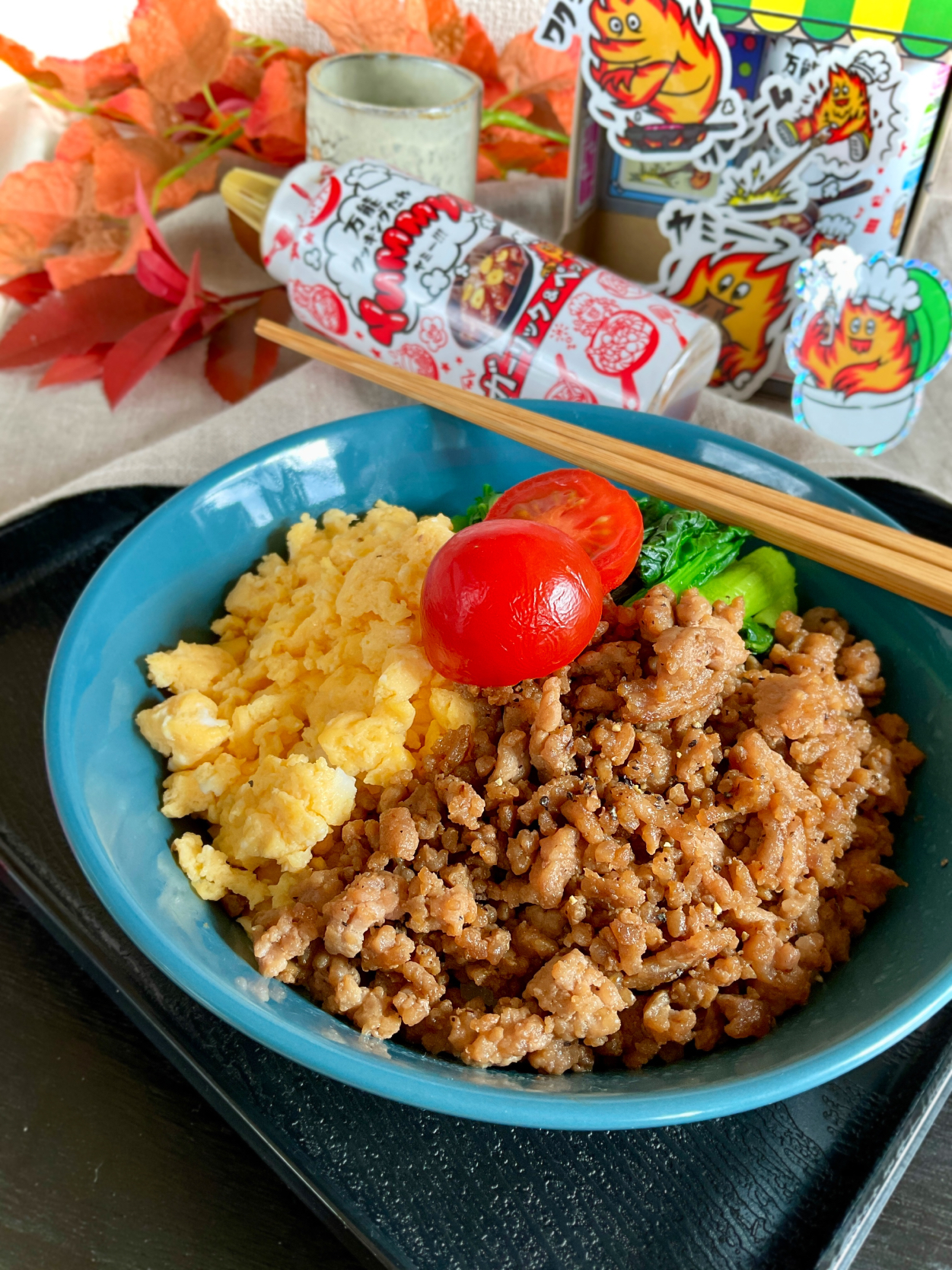 yummy de ガーリック香る☆三色そぼろ丼