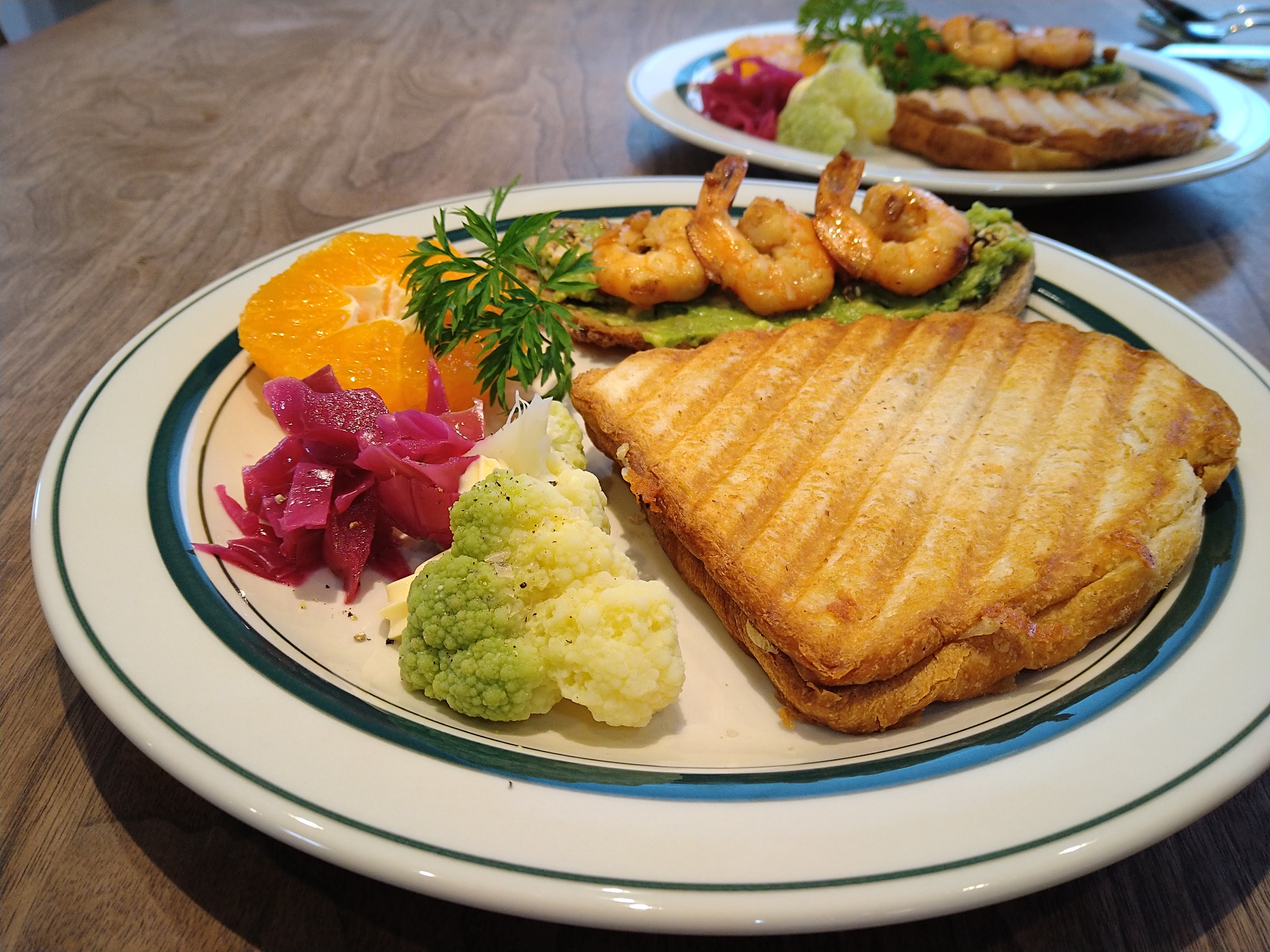 ハムとチーズのホットサンド