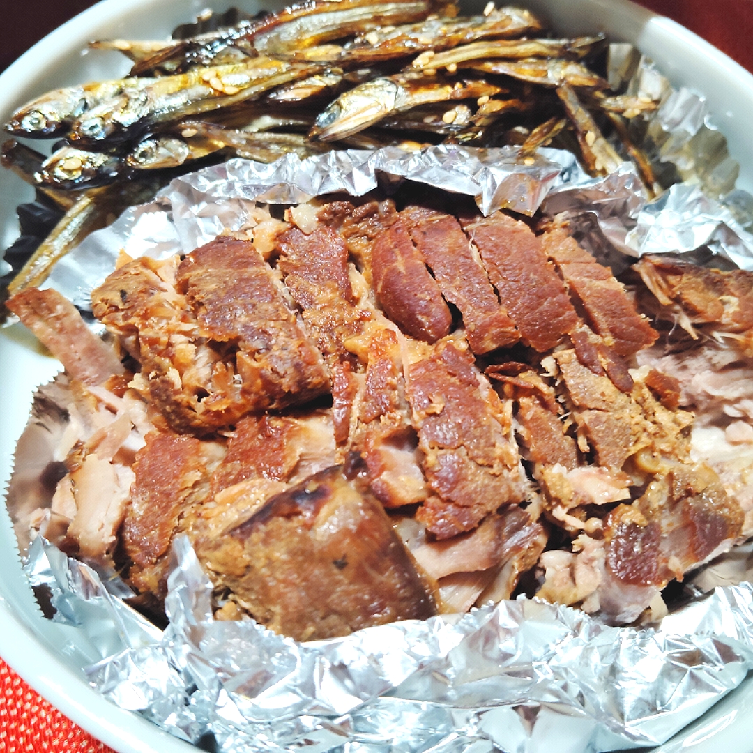 ボンバーさんの料理 焼きブヒィ ブヒィ👋🐷🎵❤️と田作り