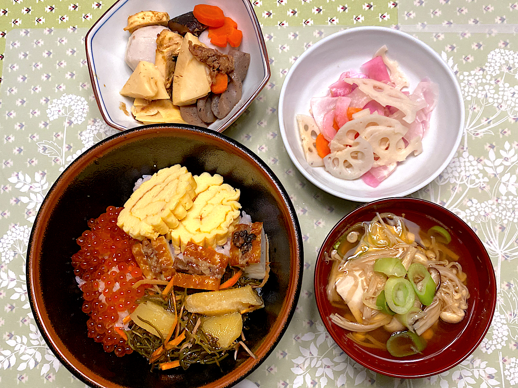 正月明けの残りもの海鮮丼