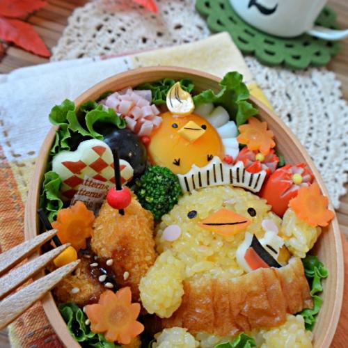 秋の香りいっぱいの特製弁当でワクワク倍増！お弁当でも紅葉狩り♪