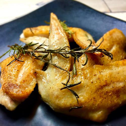 食卓をオシャレにしたいなら♡美味しいハーブ料理で決まり！